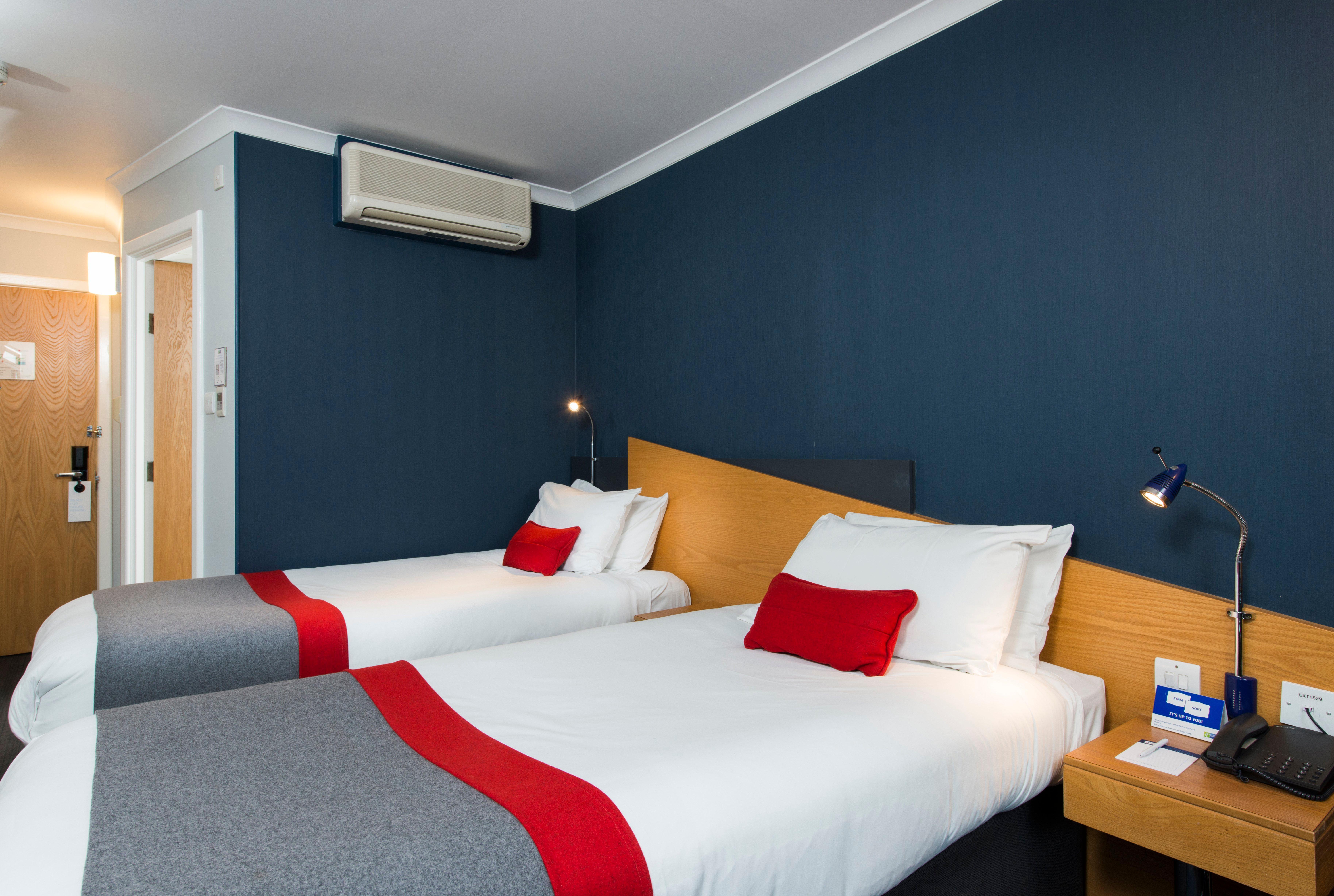 Holiday Inn Express Birmingham Oldbury By Ihg Luaran gambar